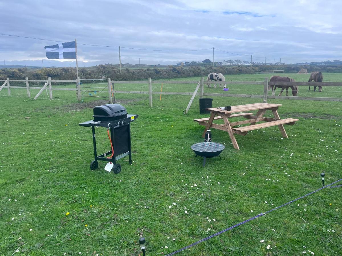 Syds Corner Bell Tent Hotel St. Just Exterior photo