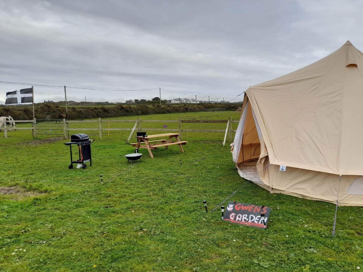 Syds Corner Bell Tent Hotel St. Just Exterior photo